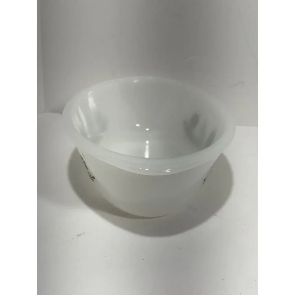 Vintage Glasbake Oval Casserole‎ Dish J235 1 QT Green Daisy Milk Glass